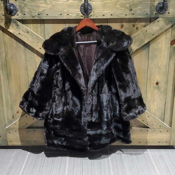 Vintage Jackets & Blazers - VINTAGE TISSAVEL OF FRANCE BROWN VEGAN FAUX FUR SHORT COAT FRENCH FRANCE MOBWIFE